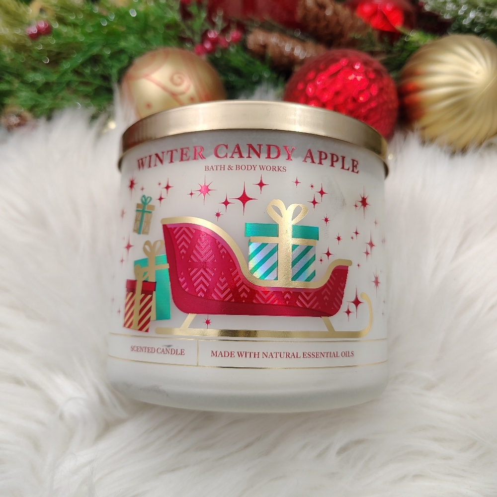 Bath & Body Works White and Red Body Wash